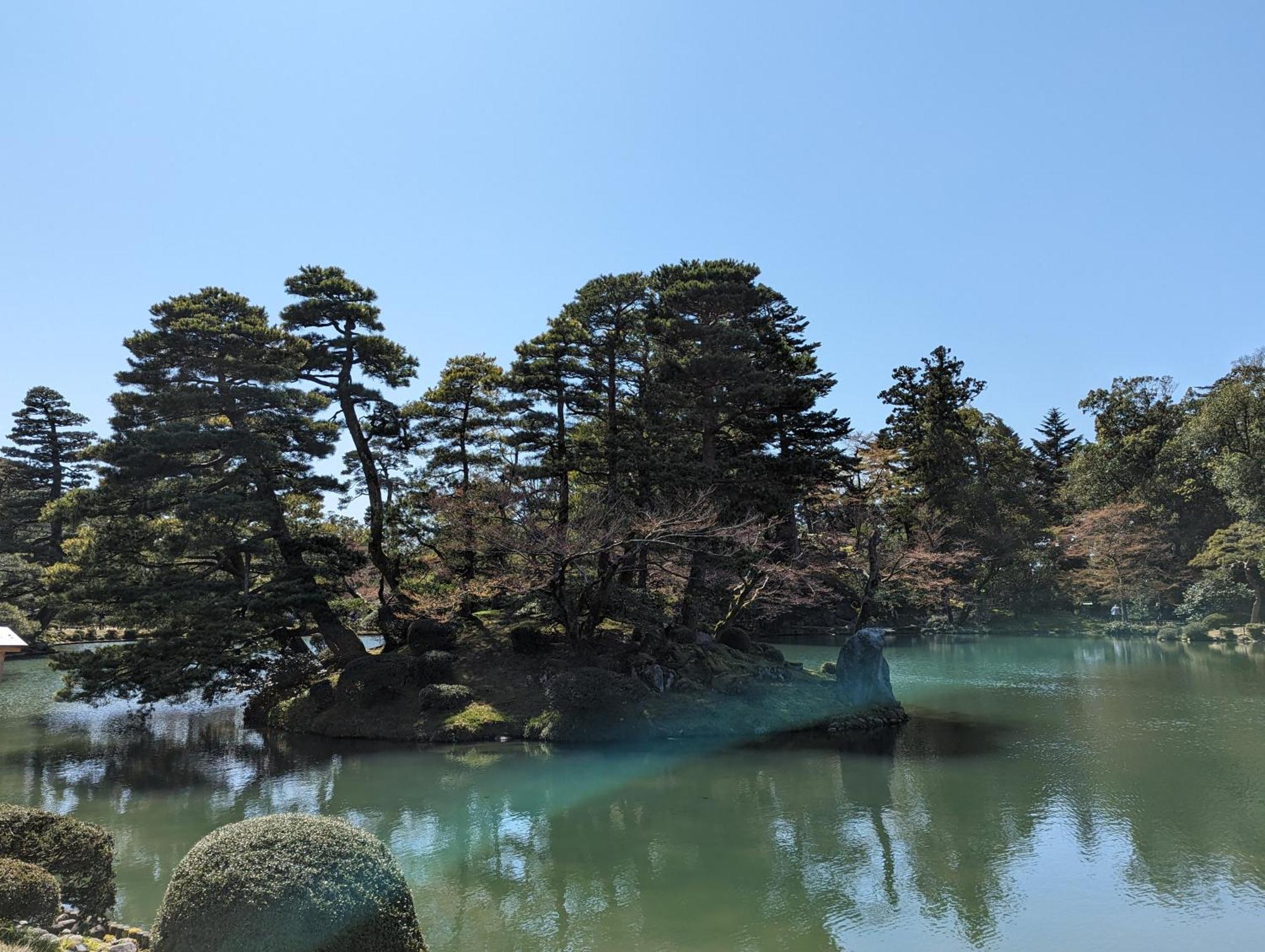 Апарт отель ゆいまーるeast - Yuimaru East Канандзава Экстерьер фото